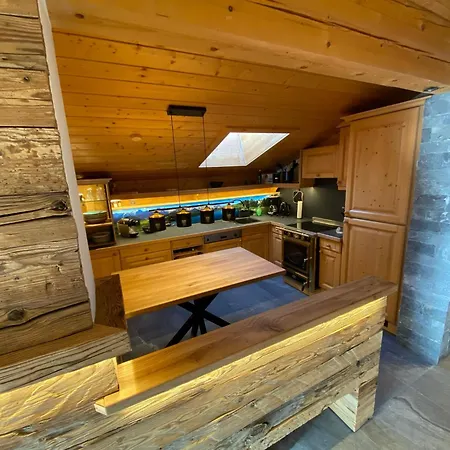 Alpine Royal A Top14